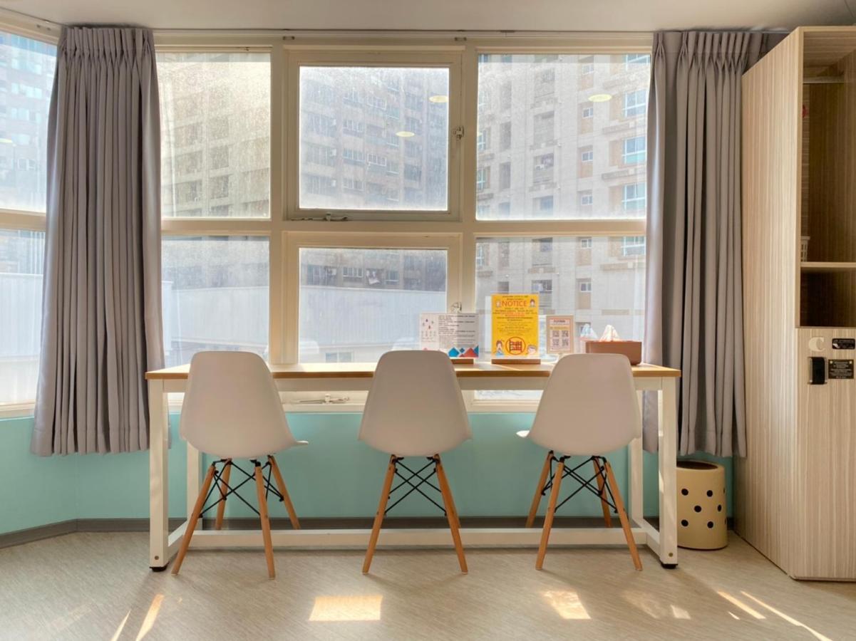 Flyinn Hostel Kaohsiung Eksteriør bilde